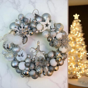 Couronne de Noel Casse noisette cheval diamètre 50cm