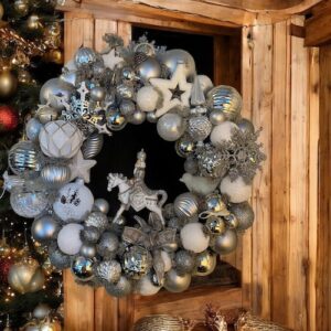Couronne de Noel Casse noisette cheval diamètre 50cm