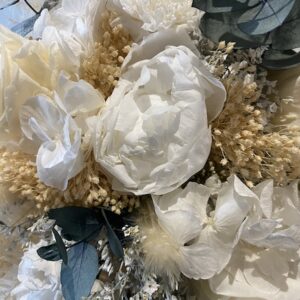 Bouquet de mariée white pearl en fleurs stabilisées